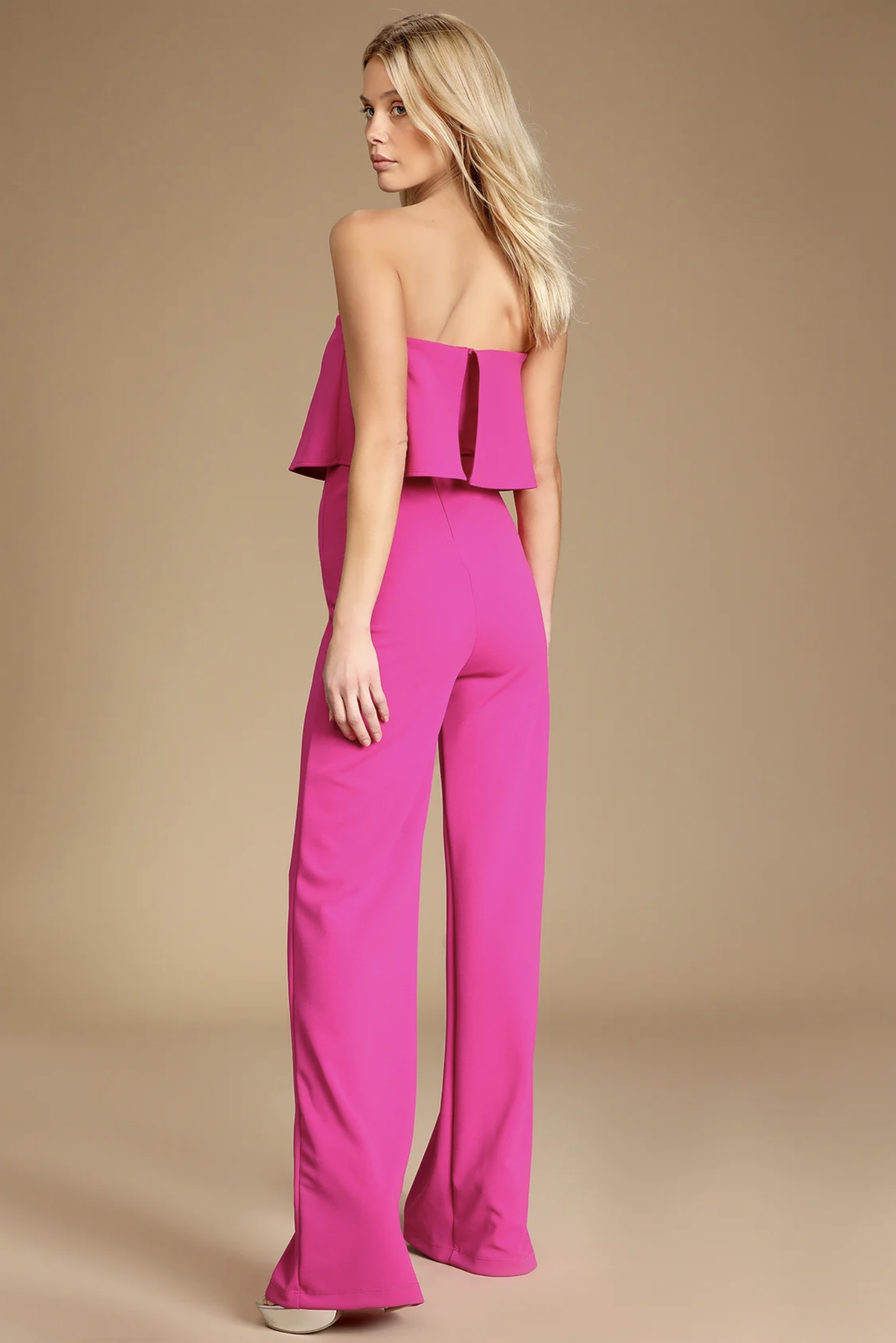 pink wedding guest outfit ideas
