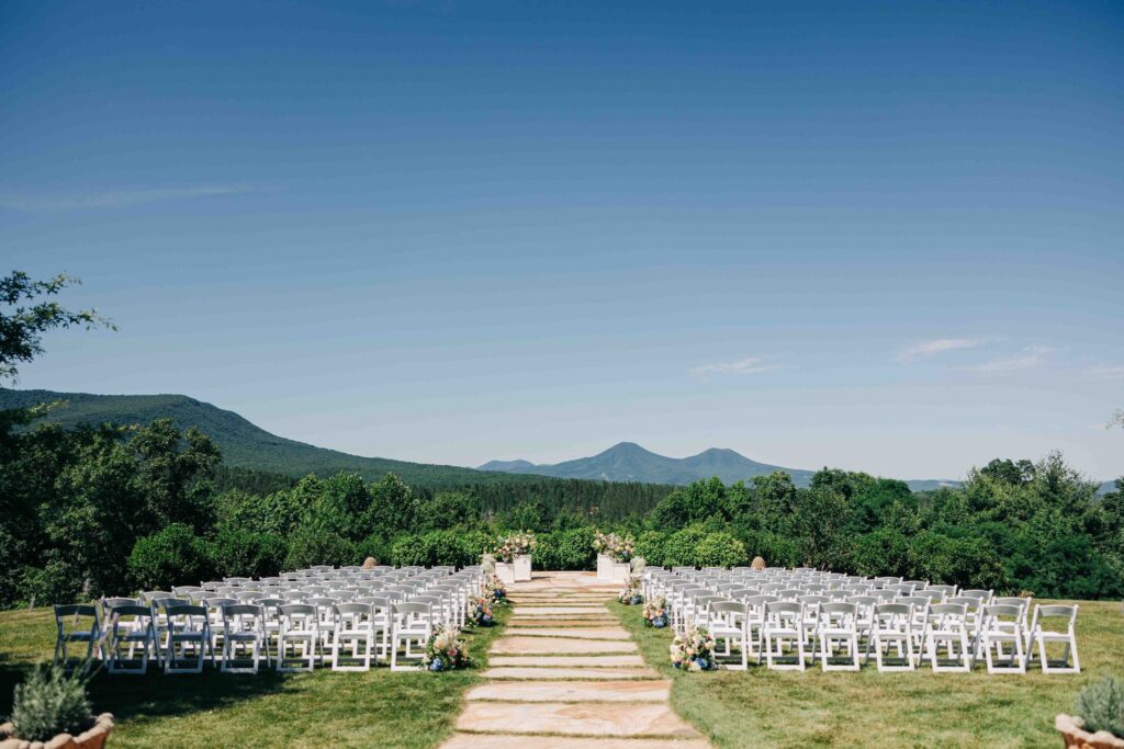 outdoor virginia wedding venue