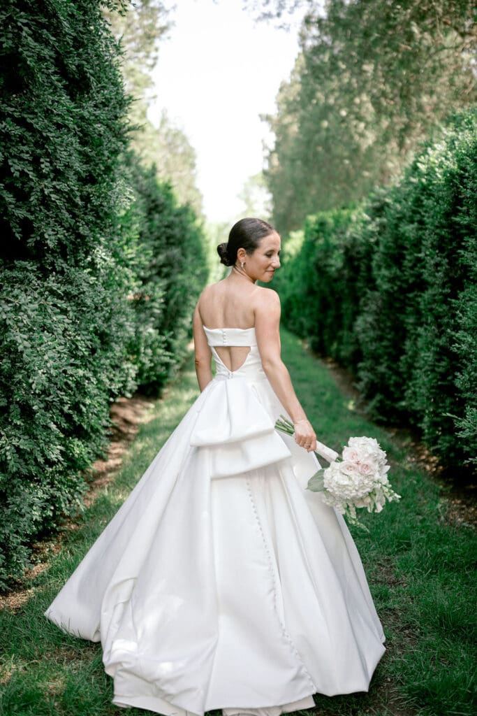 garden wedding in virginia bridal portraits
