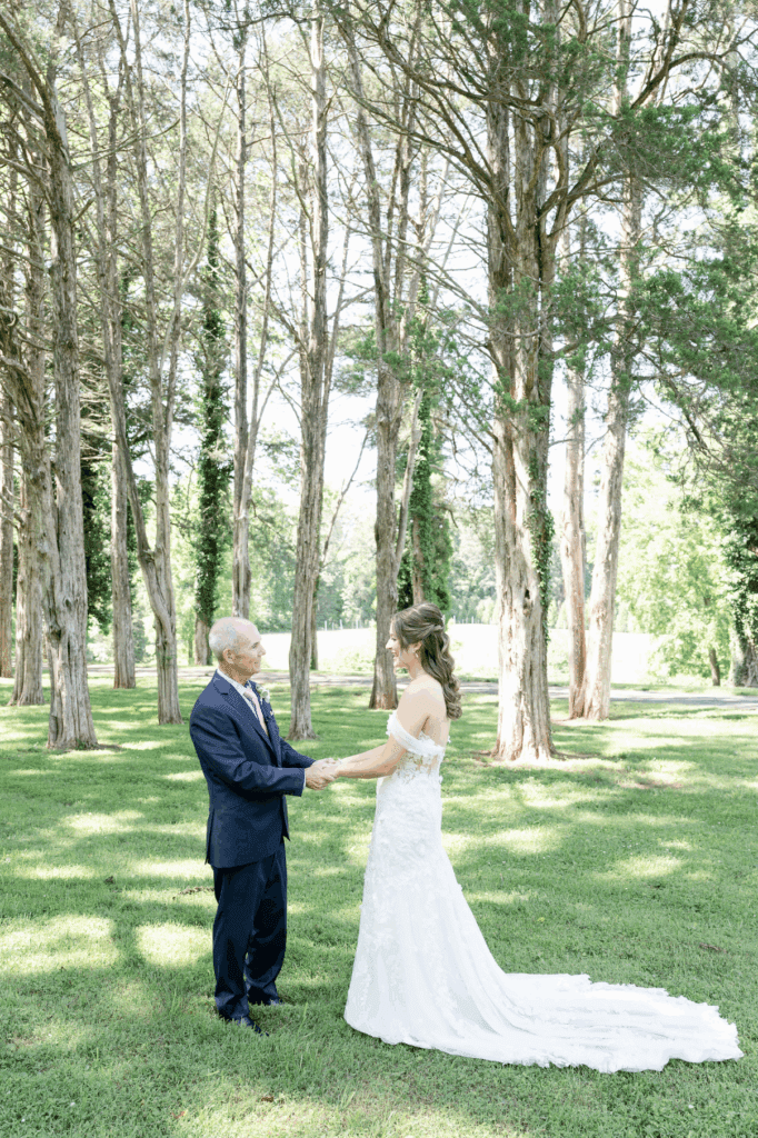 poplar springs manor wedding first look